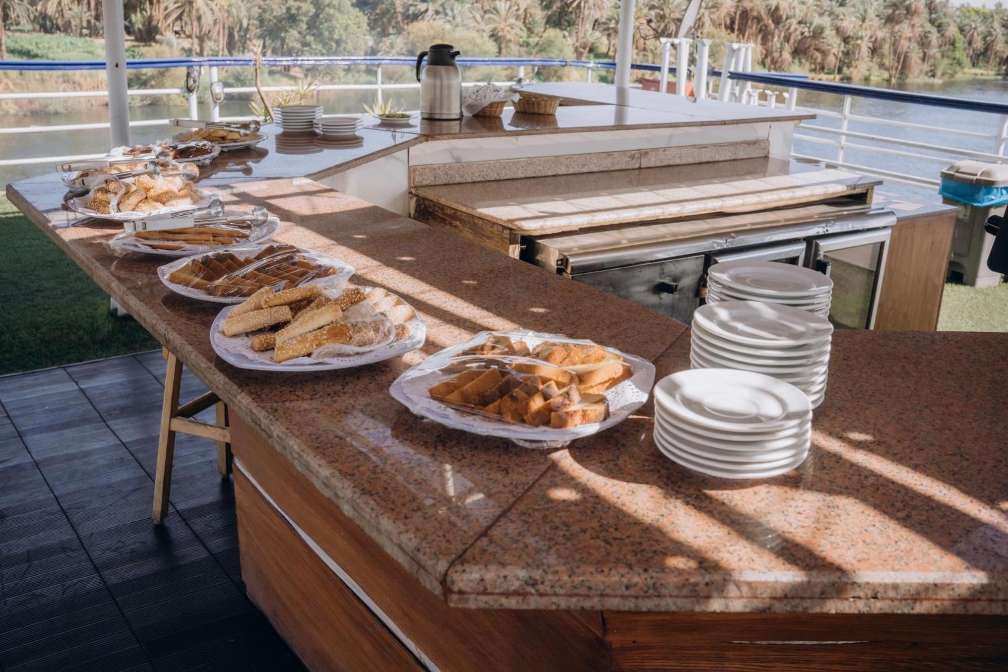 M/s Royal Adventure - Saturday From 4 Or 7 Nights - Wednesday From Aswan 3 Or 7 Nights 5*